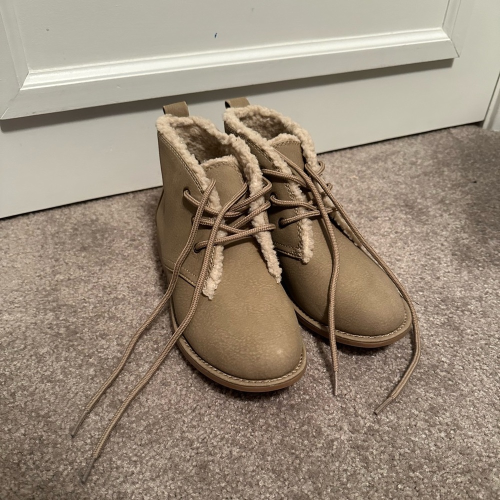 Joe Boxer Women’s Ankle Boots, Size 5, Khaki Color, Never Worn (NWOT)